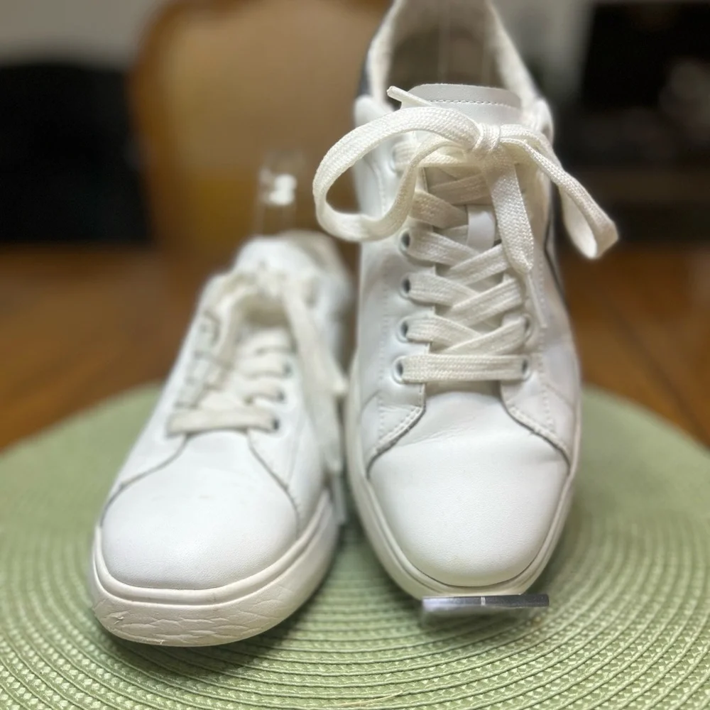Kate Spade White Sneakers with Metallic Heart - Picture 3 of 10